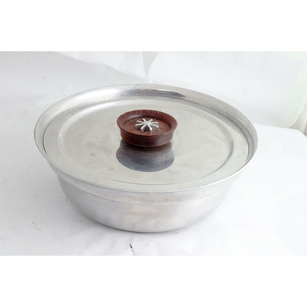 Vintage B.W. Buenilum Covered Aluminum Dish With Divided Pyrex Insert